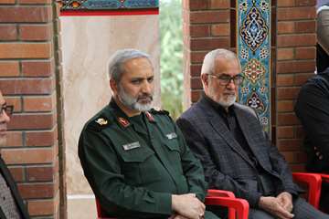 مراسم رونمایی از یادمان شهدای گمنام